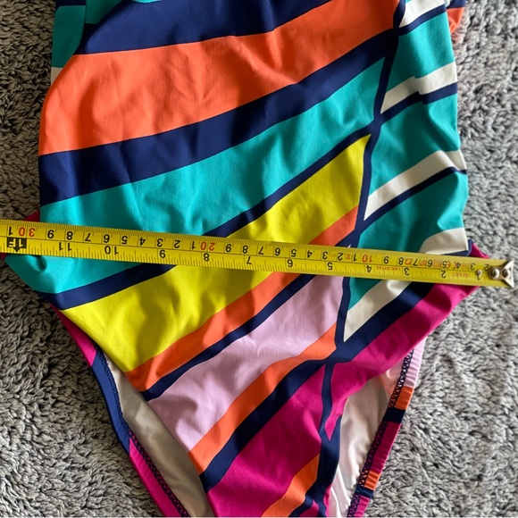 $153 MSRP NWOT Trina Turk Catch A Wave Removable Halter Strap One Piece Swimsuit - Picture 14 of 17